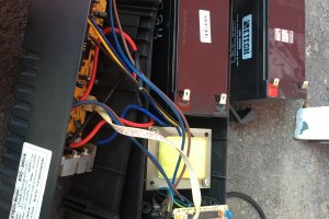 [Solutions] ติดตั้งระบบไฟฟ้า & เปลี่ยนอุปกรณ์ UPS