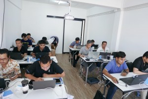 [Training] MikroTik Training MTCNA + MTCTCE VRProService Training Center